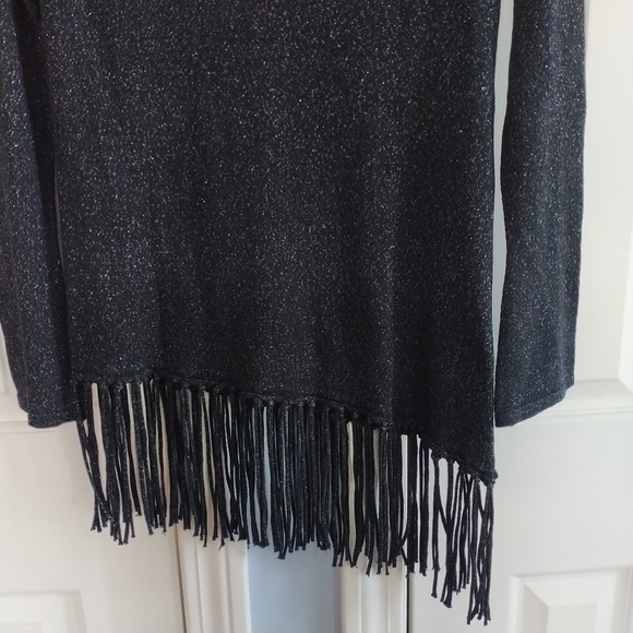 White House Black Market Metallic Fringe Hem Asymmetrical Sweater XS - Picture 10 of 12